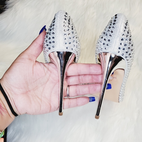 Steve Madden Sexy Stellettos - Picture 6 of 9